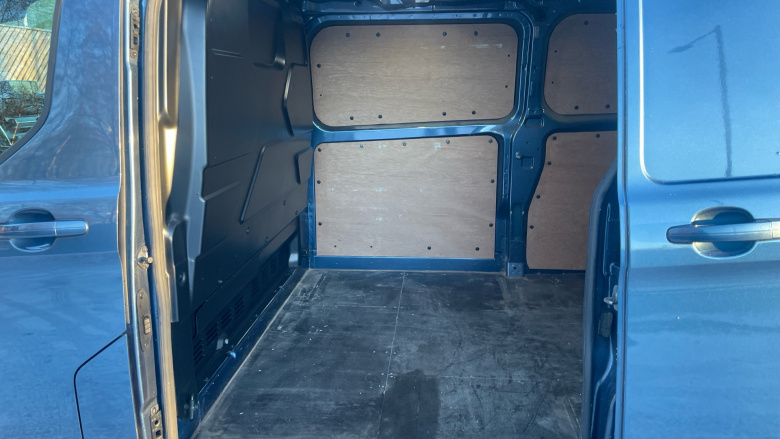 Ford Transit Custom 320 L2 Diesel Fwd 2.0 EcoBlue 170ps Low Roof Limited Van Auto